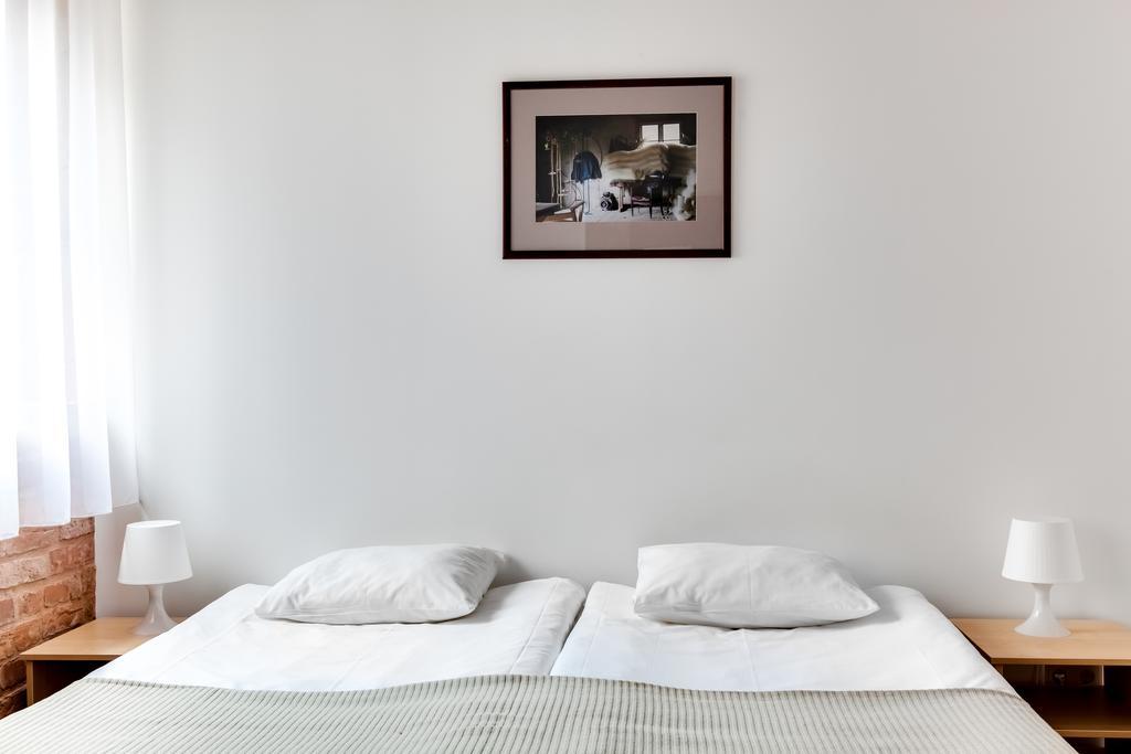 Janne Hotel Riga Room photo